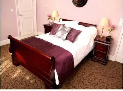Rooms At The Rosebery NWI Esterno foto